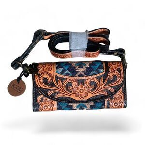 NWT MYRA BAG WESTERN/BOHO TOOLED CROSSBODY WALLET